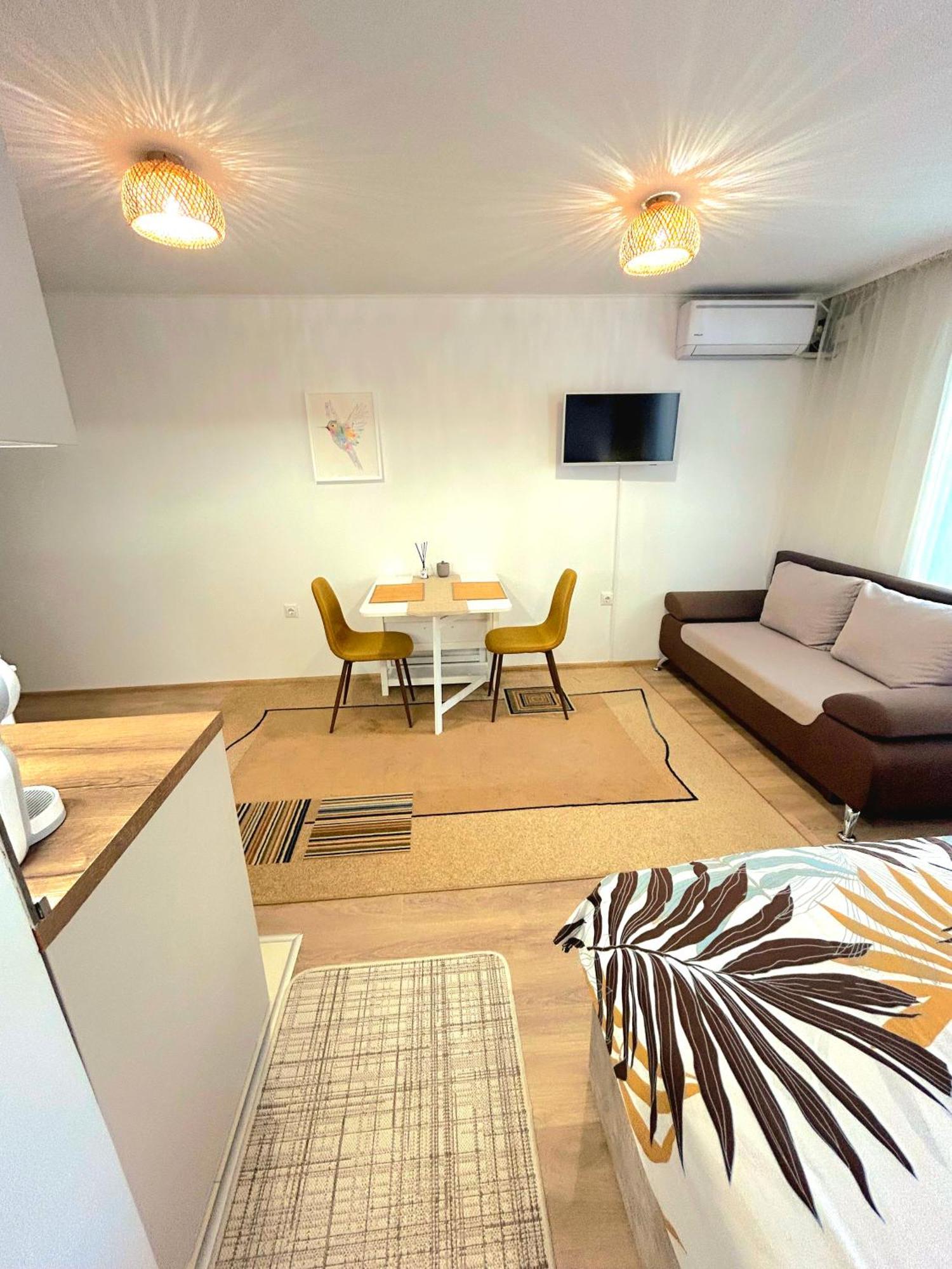 Ferienwohnung Aloha Burgas City Exterior foto